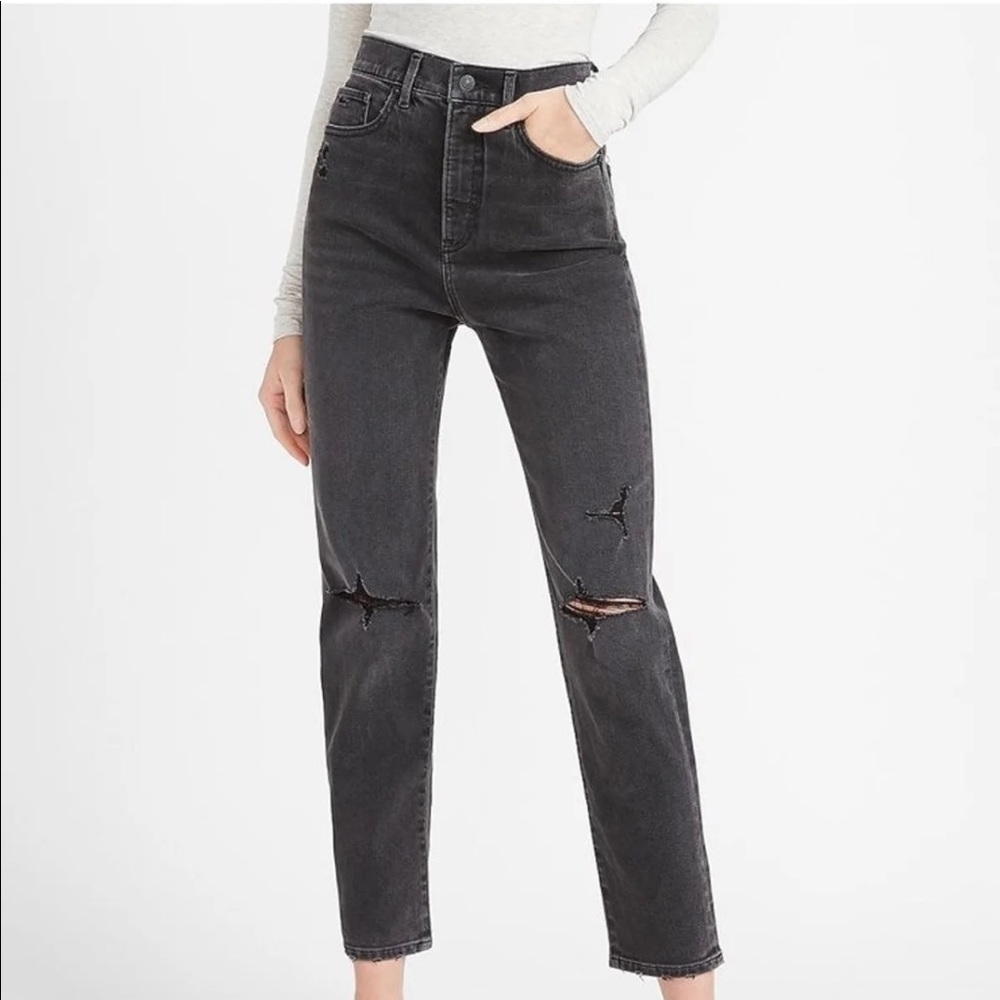 High waisted jeans